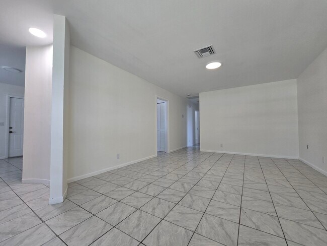 Foto del edificio - 800 Ibis Way