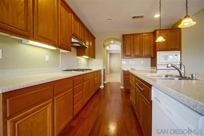 Building Photo - 1422 Oakpoint Ave
