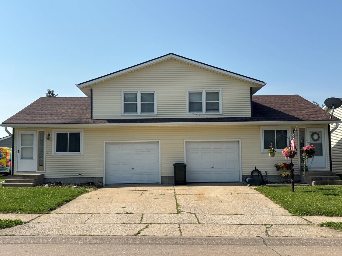Foto principal - 2827 W 66th St
