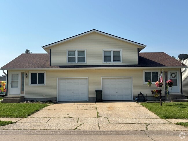 Building Photo - 2827 W 66th St