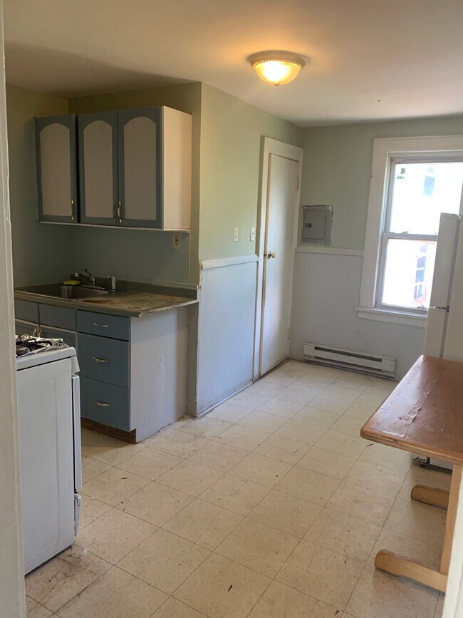 Foto del edificio - 26 Hemlock Pl