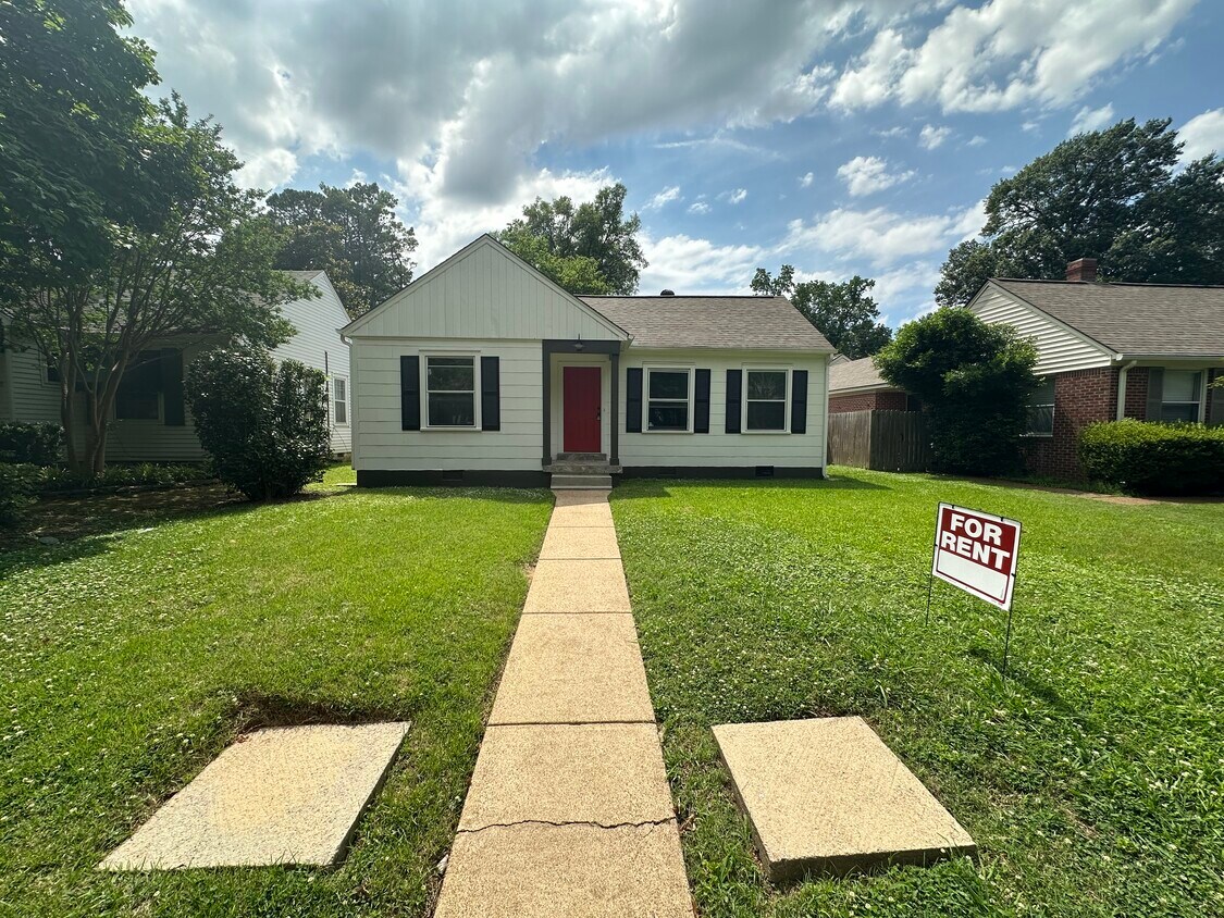 Primary Photo - 91 W Lafayette Cir
