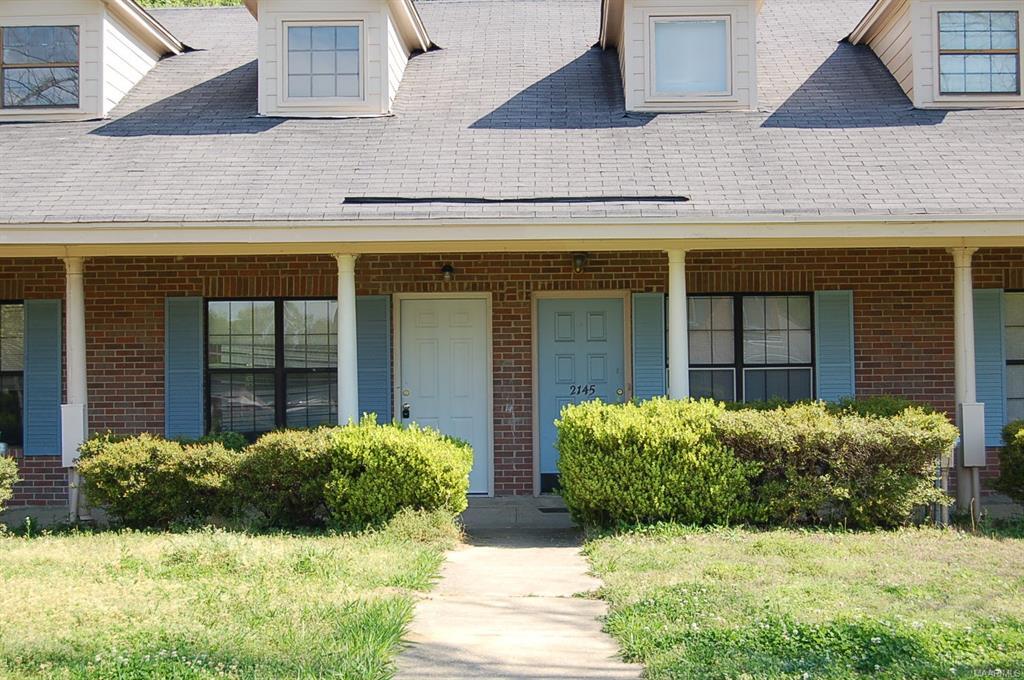 Primary Photo - 2143 Rexford Rd