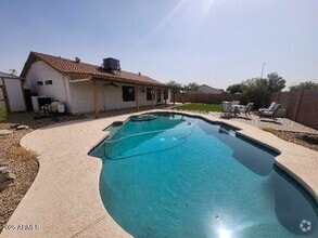 Building Photo - 8903 W El Caminito Dr