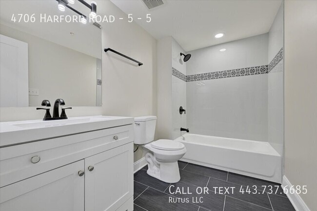 Foto del edificio - 4706 Harford Rd