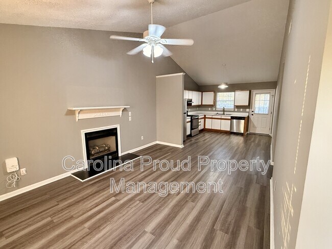 Foto del edificio - 2708 Bluff View Dr