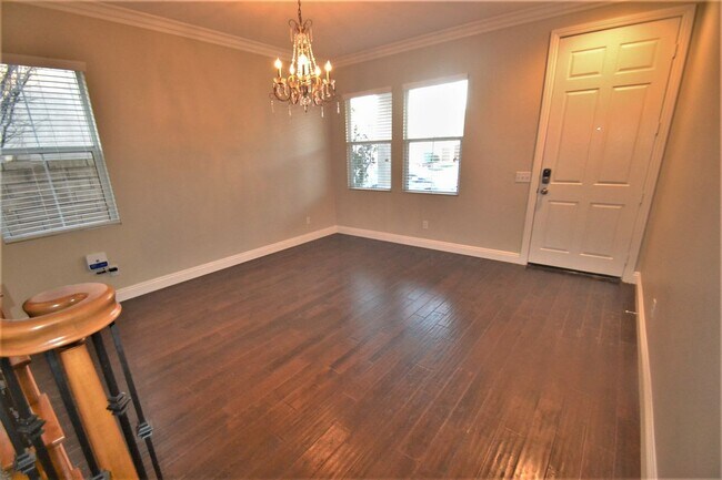 Building Photo - 14553 Muirfield St