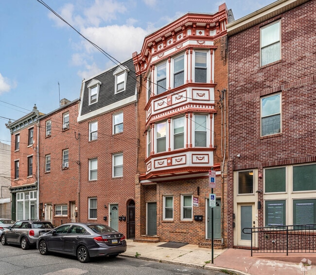 Building Photo - 415 Fairmount Ave