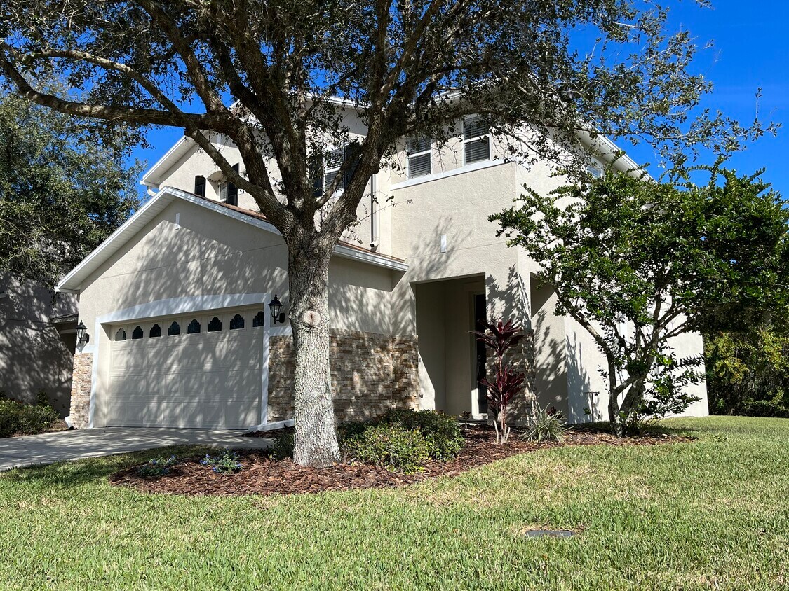 Foto principal - 26915 Stillbrook Dr