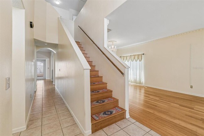 Building Photo - 12803 Longcrest Dr