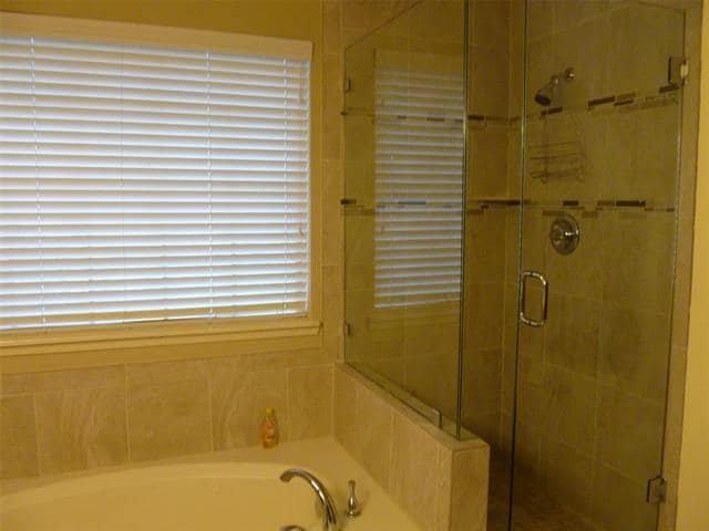 Building Photo - 7314 Highland Glen Trail