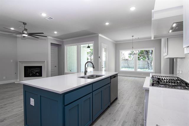 Foto del edificio - 1016 Whisper Willows Dr