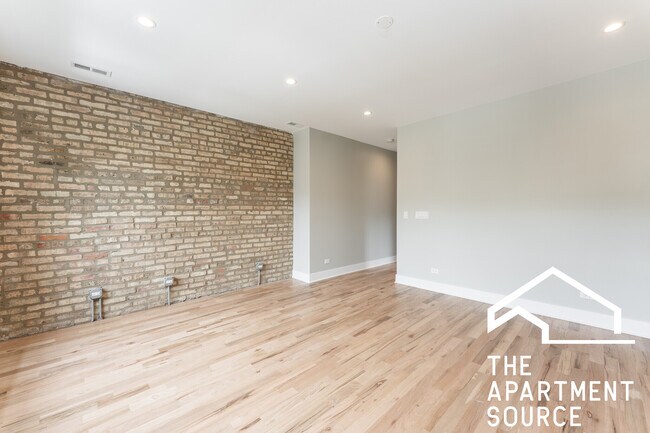 Foto del edificio - 2537 N Campbell Ave