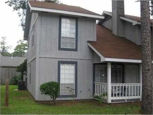 Foto principal - 519 Cedarwood Dr