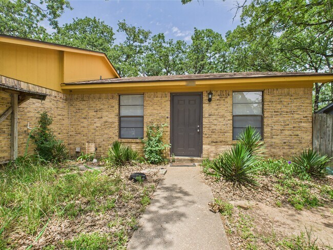 Foto del edificio - 2855 Forest Bend Dr