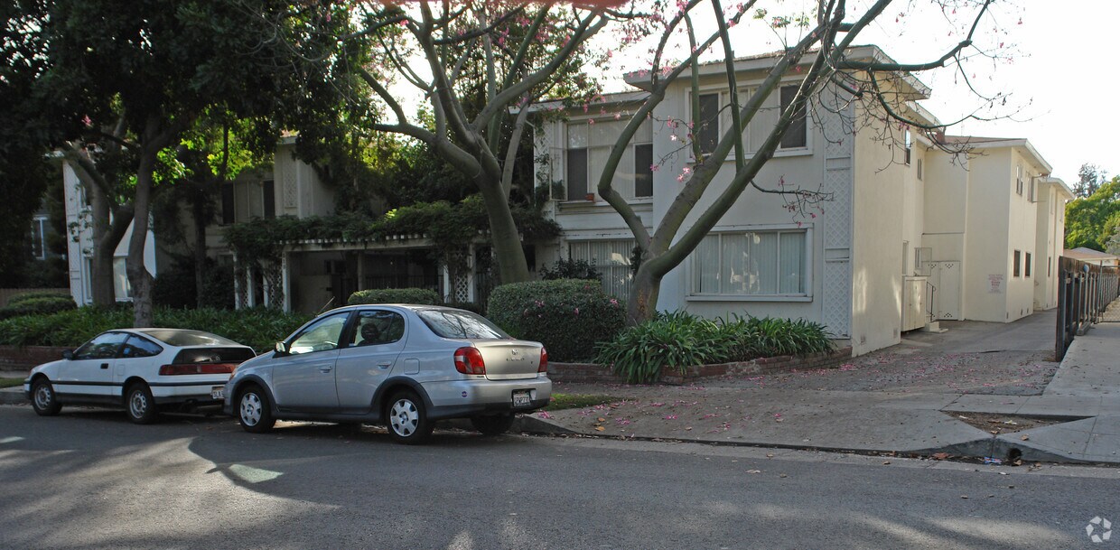 Foto del edificio - Casa Sierra Apartments