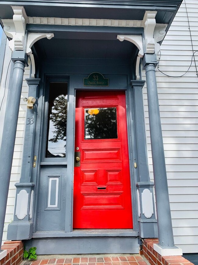 Building Photo - 33 O'Brion St