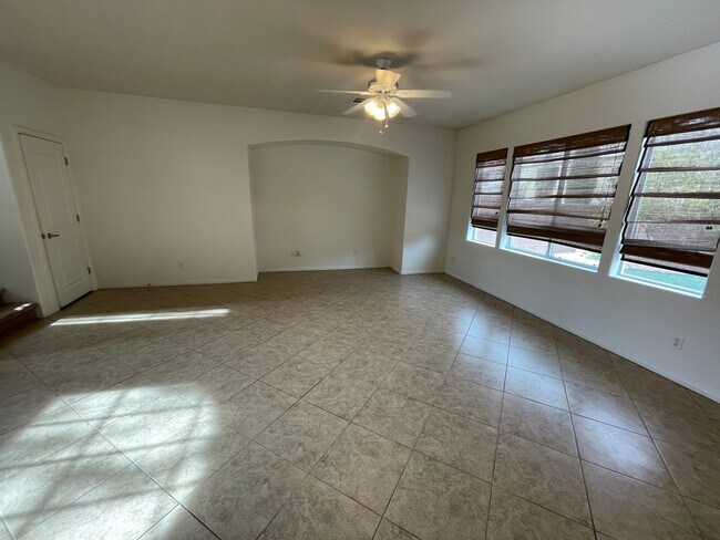 Building Photo - 9778 Twin Ponds Ct