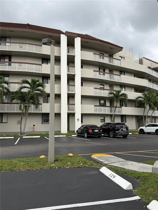 Building Photo - 10288 NW 9th St Cir