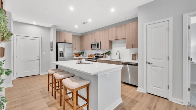 Photo - MAA Vale Apartments