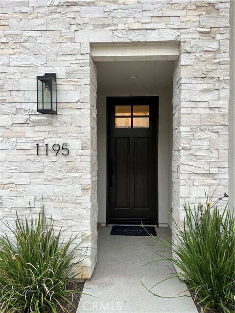 Foto del edificio - 1195 Winslow Ln