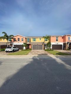 Foto del edificio - 12885 Isle Dr