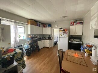 Building Photo - 509 Dominion Ave