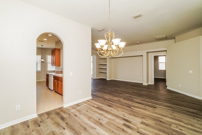 Foto del edificio - 4419 Huddlestone Dr