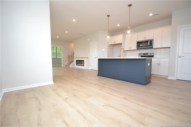 Building Photo - 1226 Bessie Ct