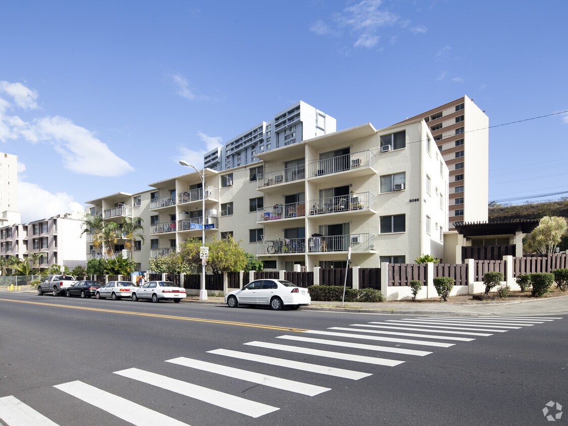 Building Photo - Kamaaina Hale
