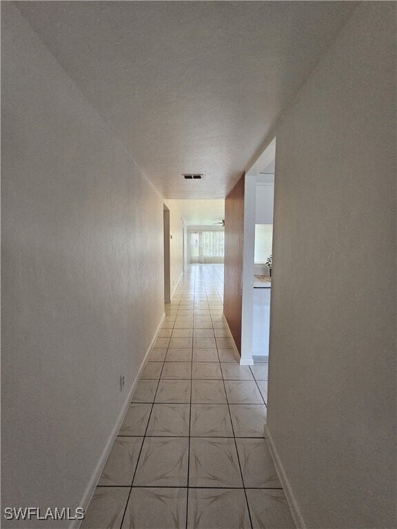 Foto del edificio - 4140 Looking Glass Ln