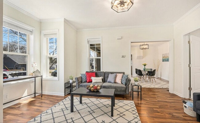 Foto del edificio - 1100 Hovey St SW