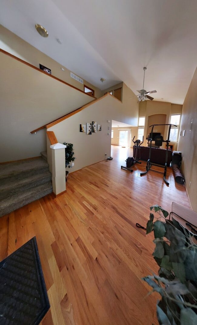 Building Photo - 10449 Hollyhock Court