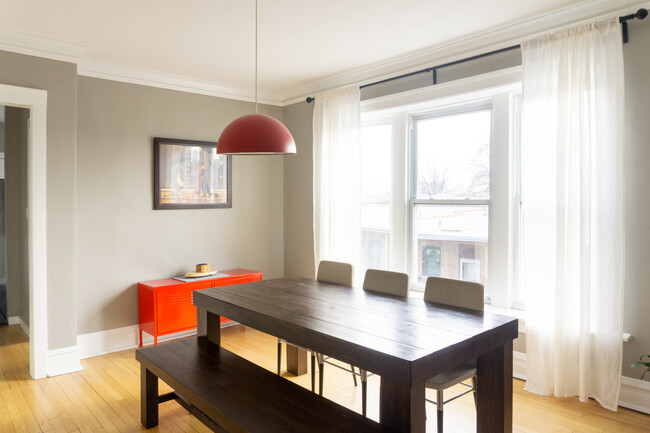 Foto del edificio - 4709 N Spaulding Ave