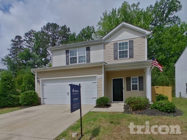 Foto del edificio - 2729 Yurman Rd