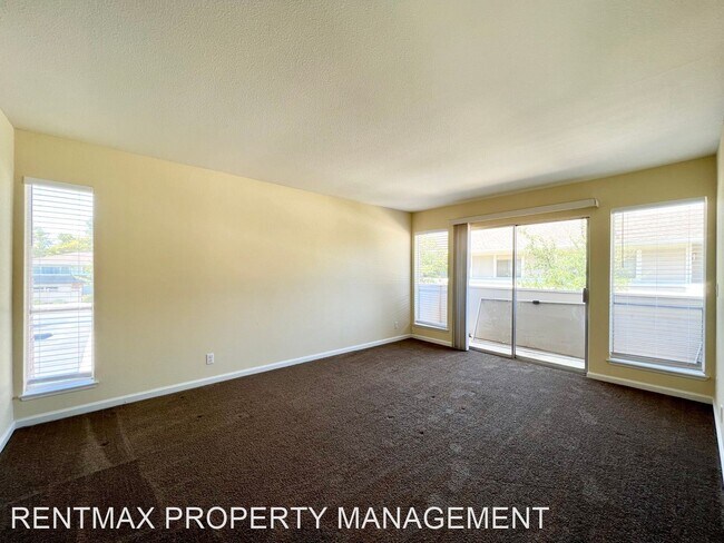 Building Photo - 1 br, 1 bath House - 2838 GEARY PL #4020