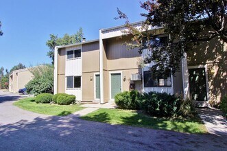 Building Photo - 4845 W Targee St