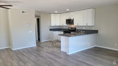 Building Photo - 68180 Cll Las Tiendas