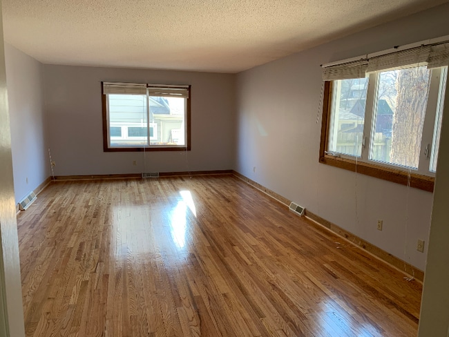 Foto del edificio - 225 Teeters Ct