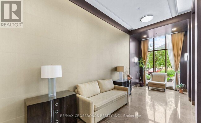 Photo du bâtiment - 9582 Markham Rd