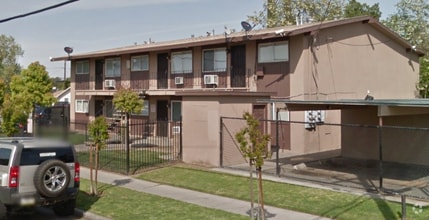 Building Photo - 3254 E Olive Ave