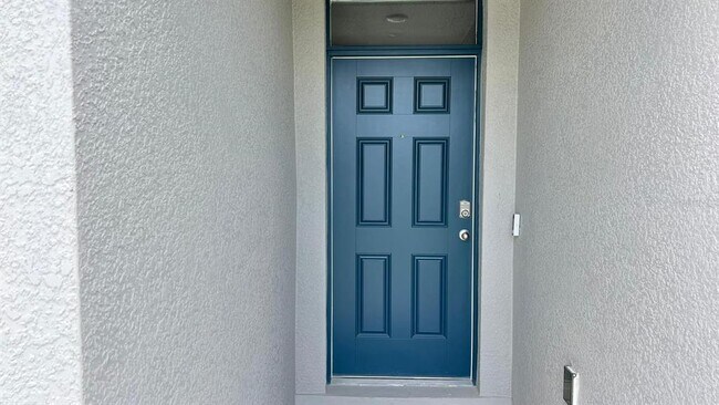 Foto del edificio - 446 Baroness Way