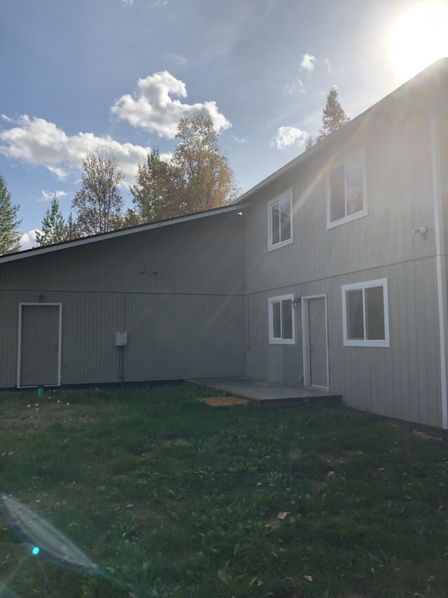 Building Photo - 1670 N Basie Point Cir