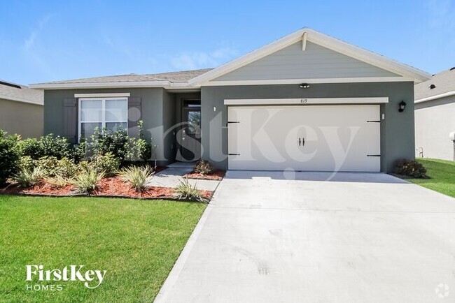 Building Photo - 819 Guadalupe Dr