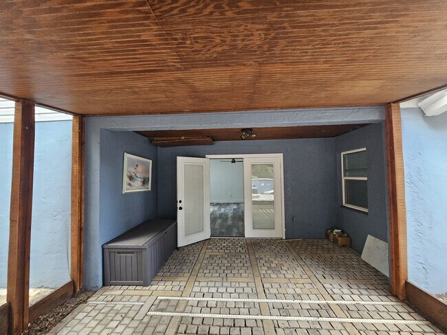 Building Photo - 8198 SE 164th Pl