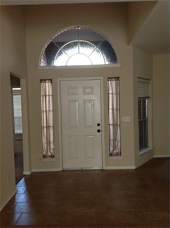 Building Photo - 23 Tivoli Garden Ct