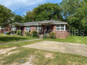 Building Photo - 1021 Munsen Spring Dr