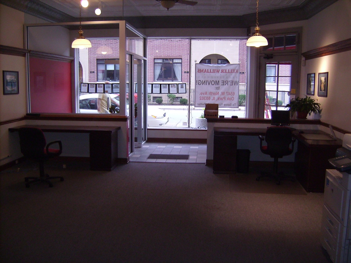 Building Photo - 189 N Marion St