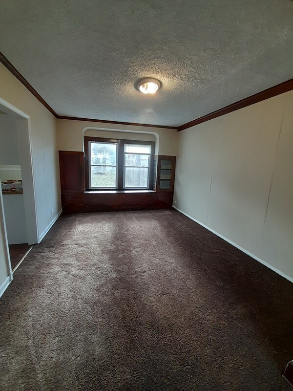 Foto del edificio - 8902 Macomb Ave