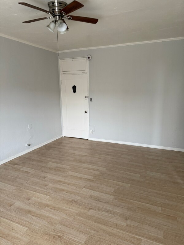 Foto del edificio - 628 E Elk Ave